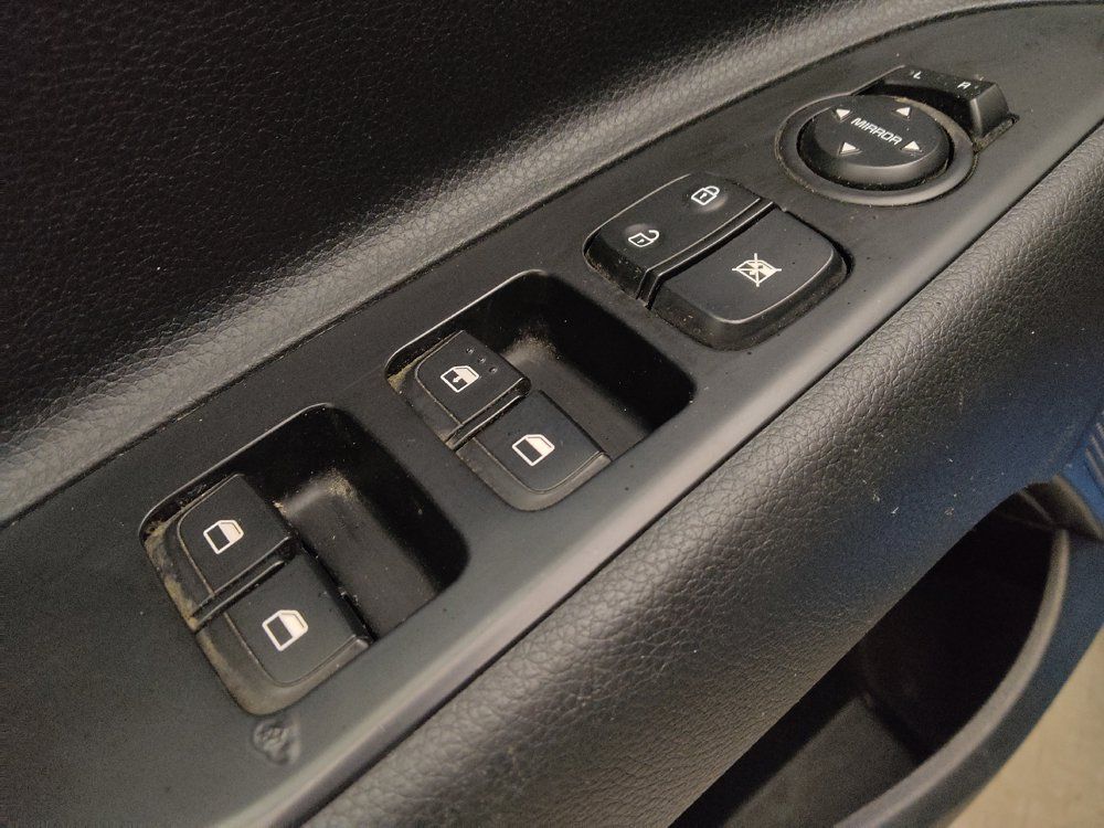 Used 2022 Kia Rio S w/ Technology Package FWD image 27