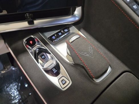 Used 2023 Chevrolet Corvette Stingray Premium Cpe w/ Z51 Performance Package image 22