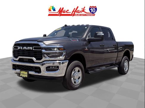 Used 2025 RAM 2500 Tradesman AWD/4WD image 1
