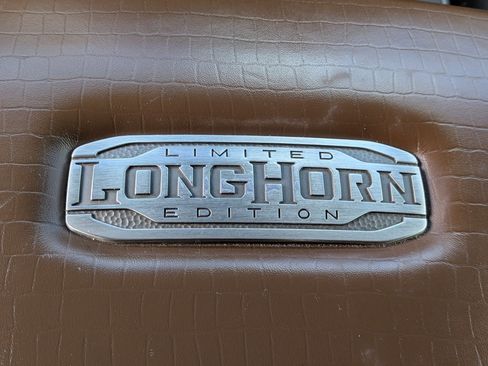 Used 2022 RAM 3500 Limited AWD/4WD image 25