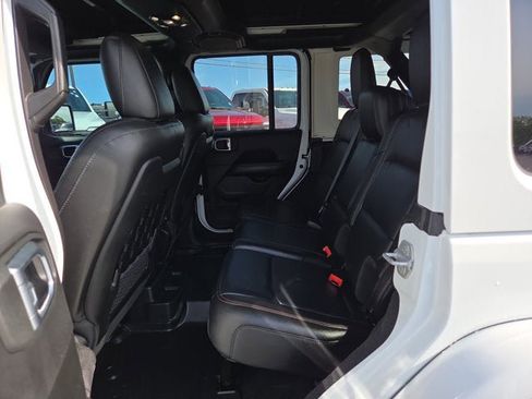 Used 2023 Jeep Wrangler Unlimited Rubicon 392 w/ Xtreme Recon 35" Tire Package AWD/4WD image 13