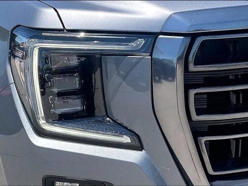Used 2021 GMC Yukon AT4 AWD/4WD image 28