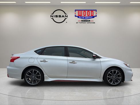 Certified 2017 Nissan Sentra NISMO w/ NISMO Premium Package FWD image 2