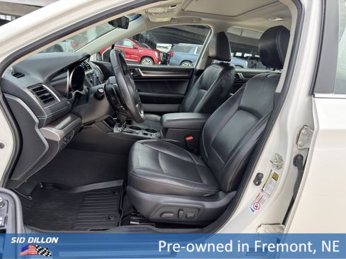 Used 2019 Subaru Legacy 2.5i Limited AWD/4WD image 13