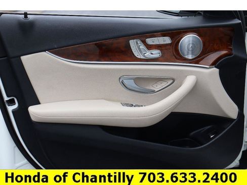 Used 2019 Mercedes-Benz E 300 E300 4MATIC image 23
