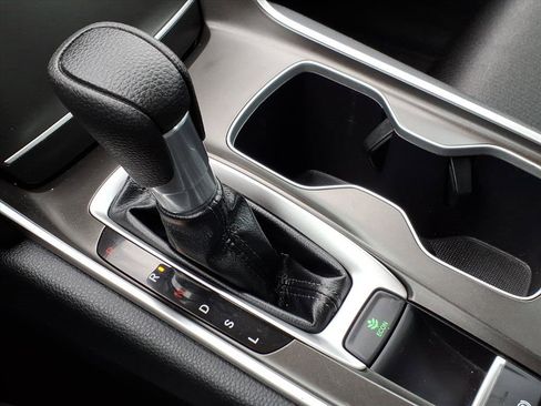 Used 2020 Honda Accord LX image 17