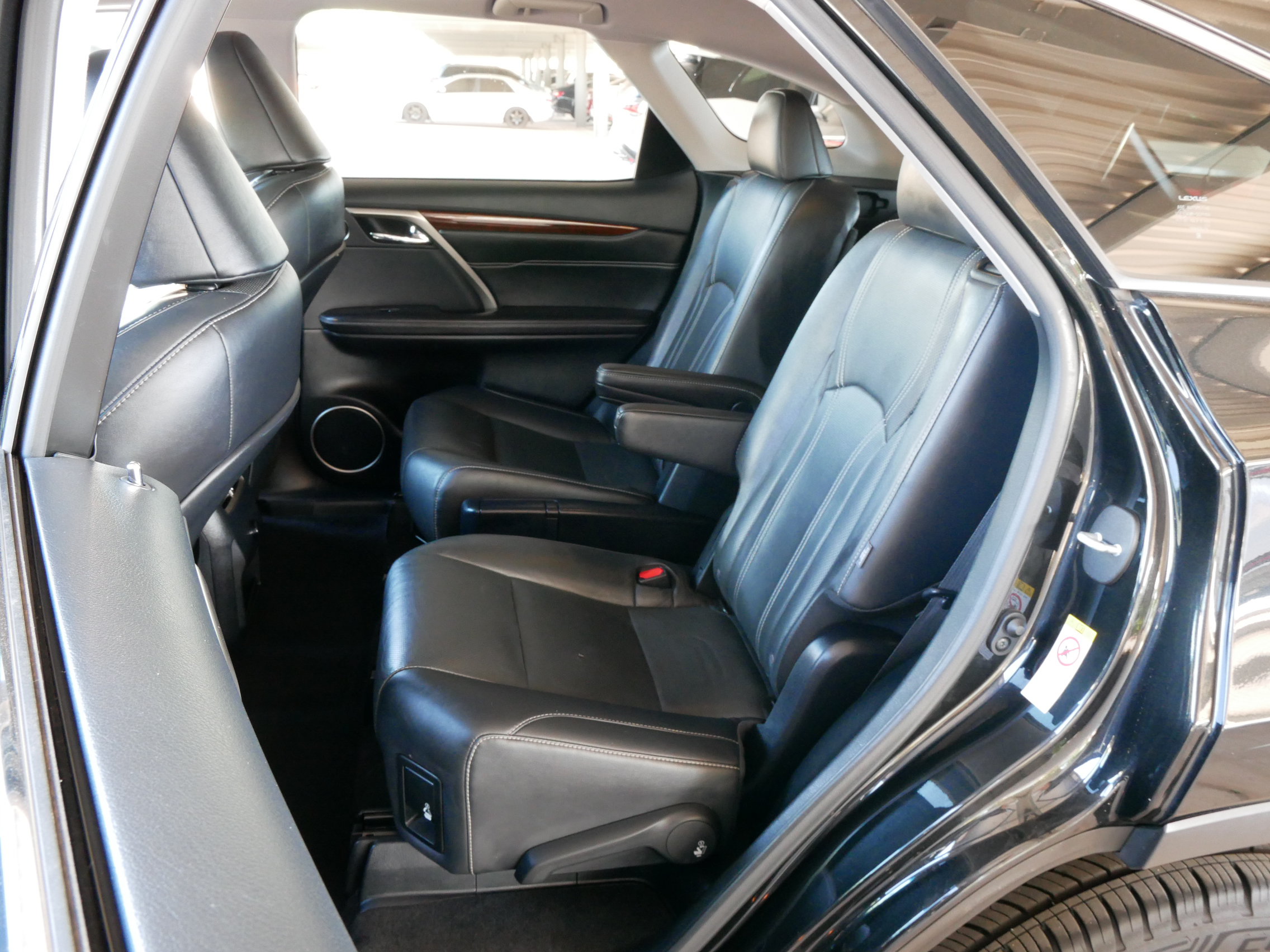 Used 2018 Lexus RX 350L FWD image 20