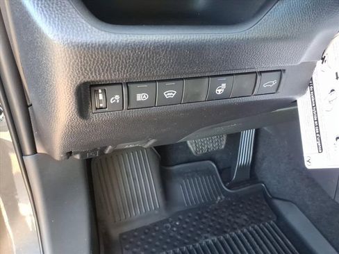 New 2025 Toyota RAV4 XLE image 10