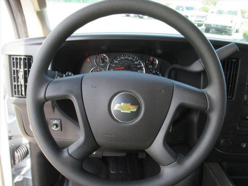 New 2026 Chevrolet Express 2500 RWD image 25