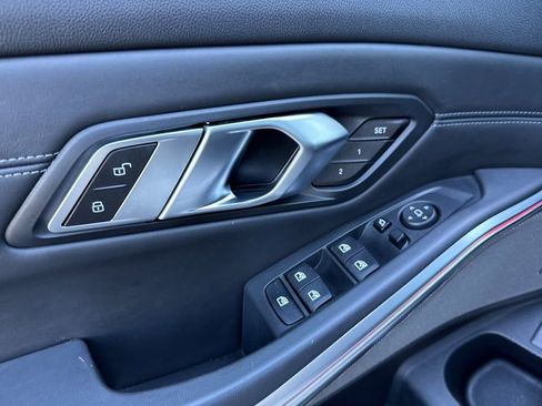 Used 2021 BMW M3 Competition image 10