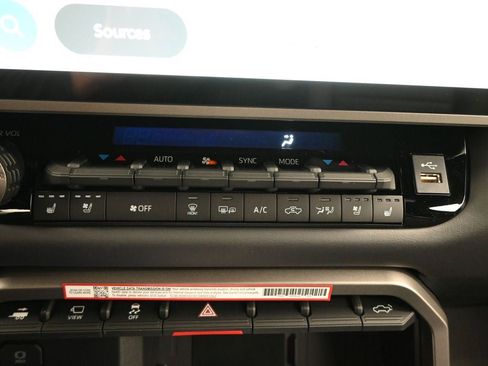 New 2026 Toyota Tundra Platinum AWD/4WD image 15