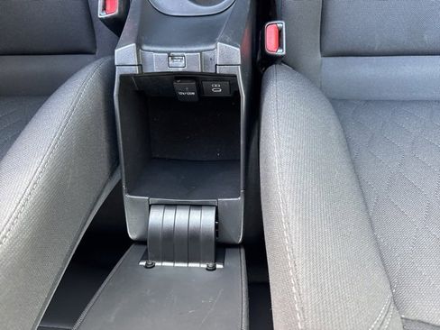 Used 2024 Toyota Corolla LE image 10