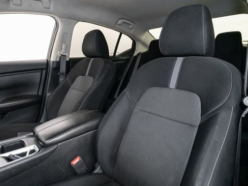 Used 2020 Nissan Sentra SV w/ Electronics Package image 9