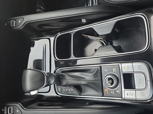 Certified 2024 Kia Telluride SX Prestige X-Pro AWD/4WD image 22