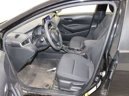 Used 2024 Toyota Corolla LE image 14