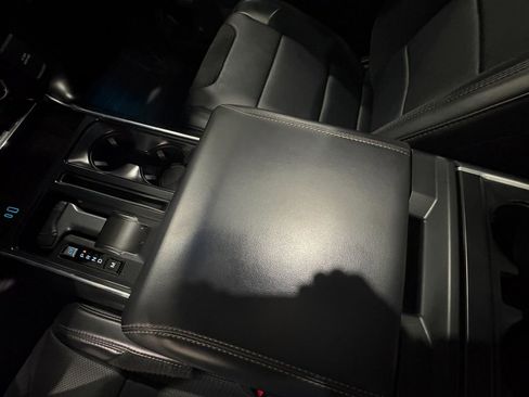 Used 2023 Ford F150 Raptor image 33