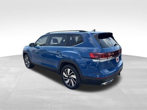 Used 2025 Volkswagen Atlas SE AWD/4WD image 7
