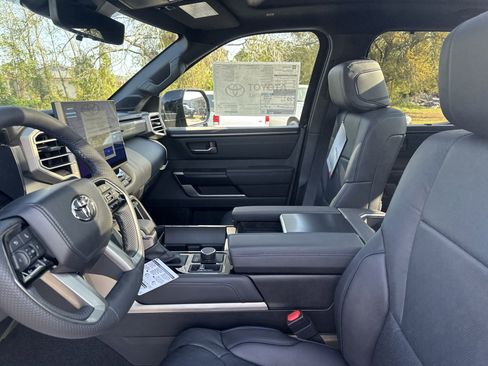 New 2026 Toyota Tundra Platinum AWD/4WD image 13