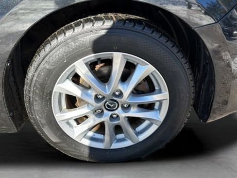 Used 2014 MAZDA MAZDA3 i Touring w/ Moonroof Package 1 image 28