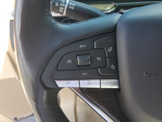 Used 2021 Cadillac Escalade Premium Luxury AWD/4WD image 15
