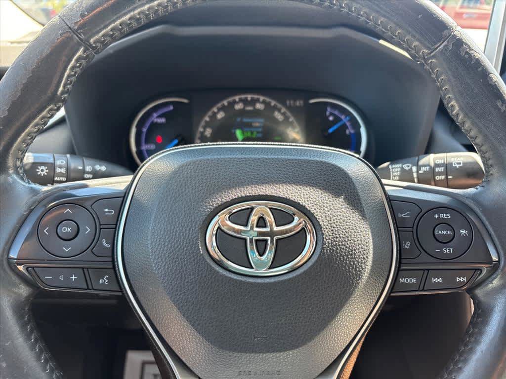 Used 2019 Toyota RAV4 Limited AWD/4WD image 17