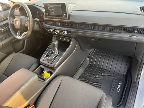 Certified 2025 Honda CR-V LX image 30