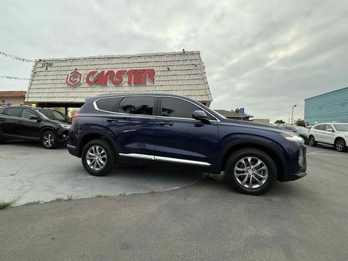 Used 2020 Hyundai Santa Fe SE image 34