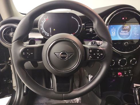 Certified 2023 MINI Cooper S image 10