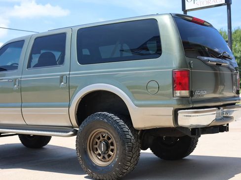 Used 2000 Ford Excursion Limited AWD/4WD image 5