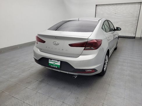 Used 2019 Hyundai Elantra SE image 7