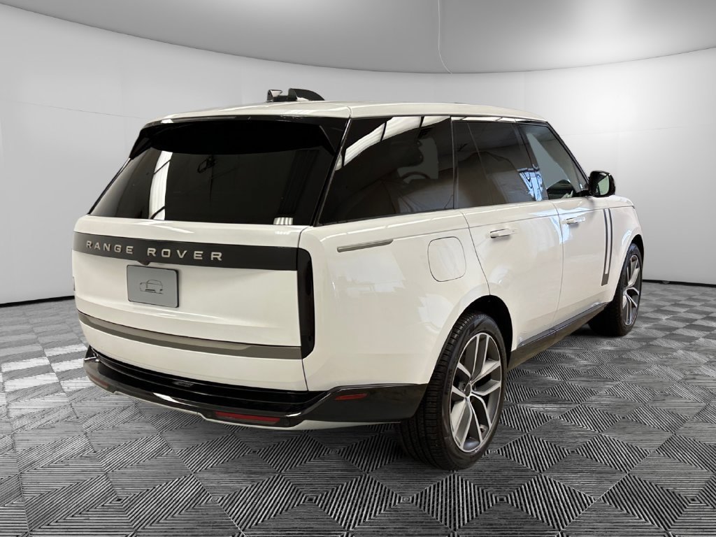 New 2026 Land Rover Range Rover SE AWD/4WD image 5