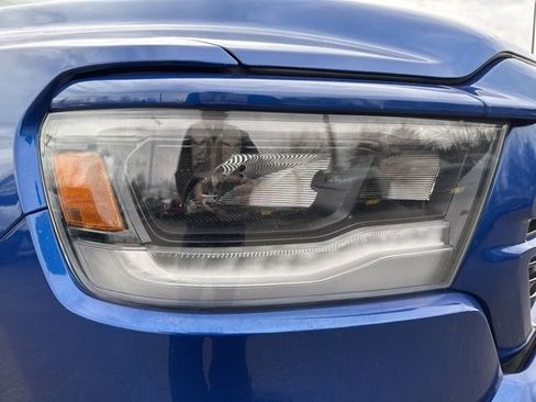 Used 2019 RAM 1500 Sport w/ Level 2 Equipment Group image 9