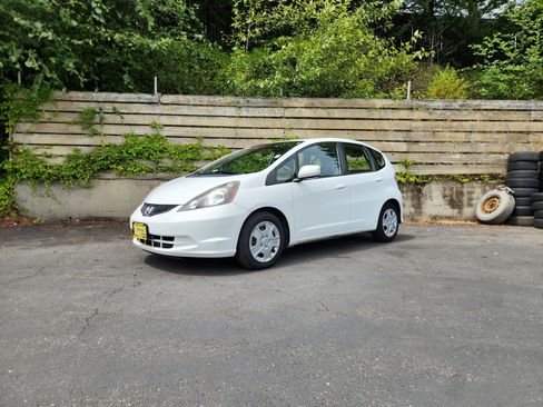 Used 2013 Honda Fit image 16