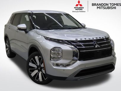 New 2025 Mitsubishi Outlander SE