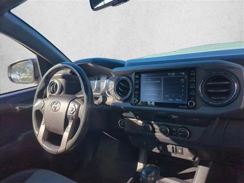 Used 2021 Toyota Tacoma TRD Sport image 21