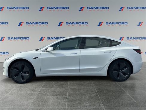 Used 2018 Tesla Model 3 Long Range image 2