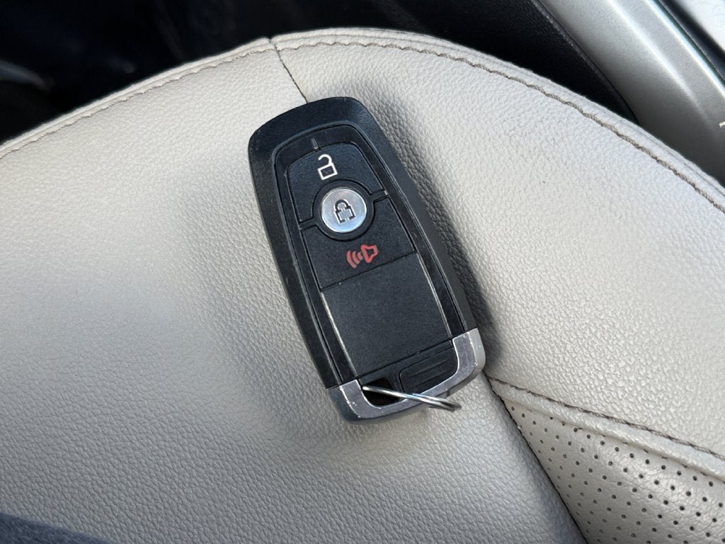 Used 2019 Ford EcoSport Titanium AWD/4WD image 32
