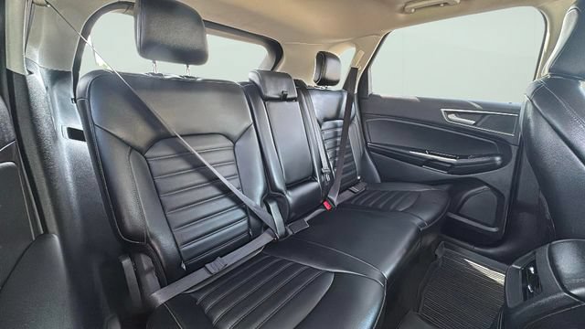 Used 2020 Ford Edge SEL AWD/4WD image 26