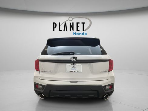 Certified 2023 Honda Passport EX-L image 6