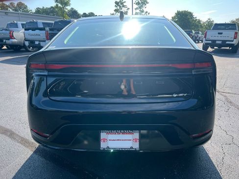 New 2025 Toyota Prius Limited w/ Limited Premium Package image 4