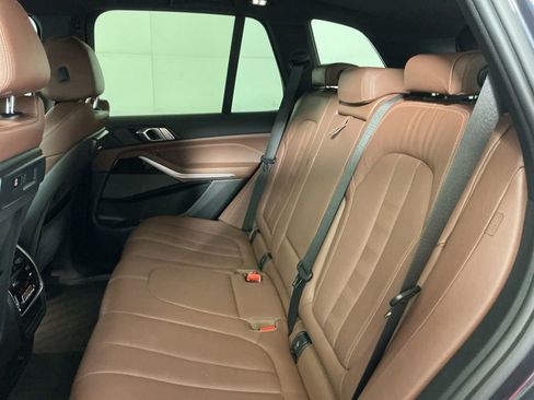 Used 2021 BMW X5 sDrive40i w/ Premium Package RWD image 26