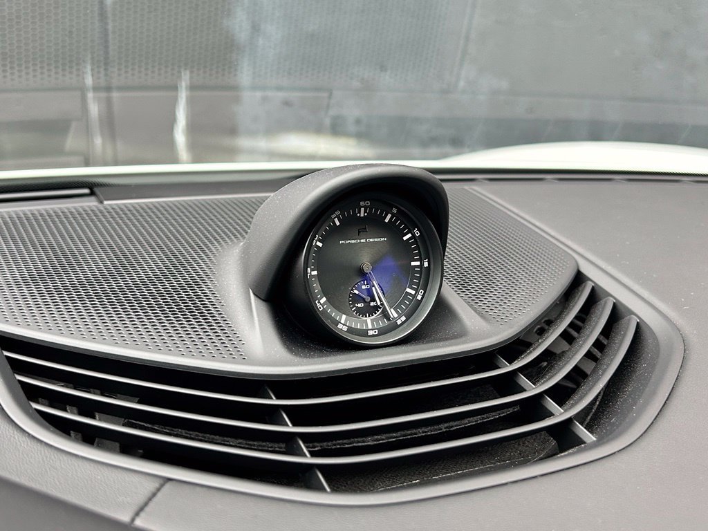 Certified 2021 Porsche Taycan Turbo S AWD/4WD image 31