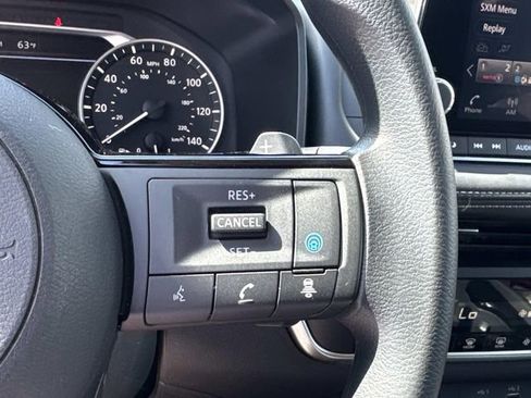 Used 2023 Nissan Rogue SV FWD image 17