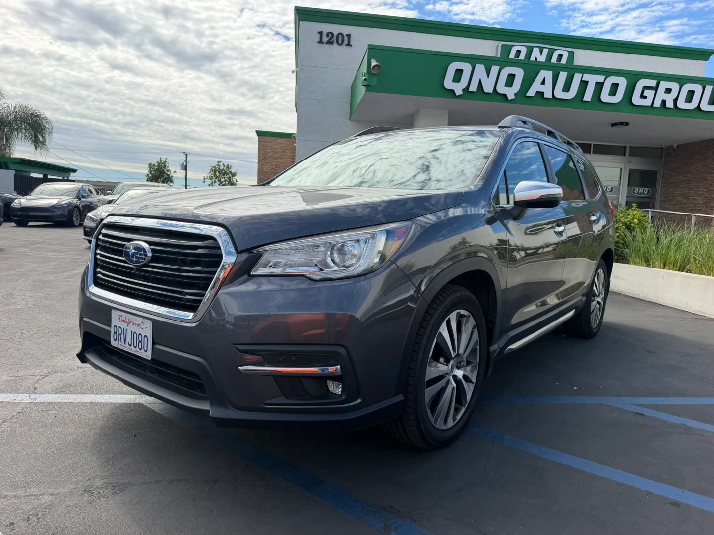 Used 2020 Subaru Ascent Touring w/ Popular Package #2 AWD/4WD image 2