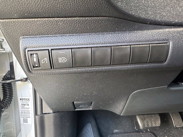 Used 2024 Toyota Corolla SE FWD image 22