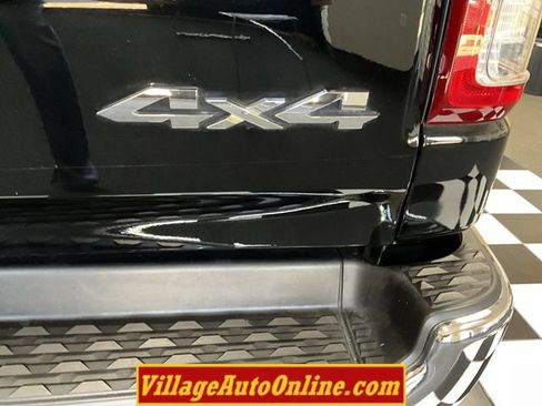 Used 2022 RAM 1500 Big Horn AWD/4WD image 38