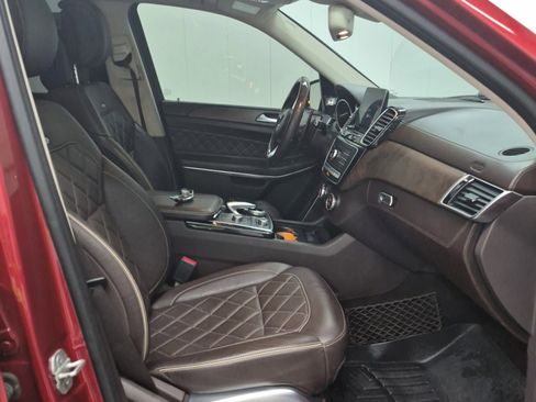 Used 2017 Mercedes-Benz GLS 550 4MATIC image 13