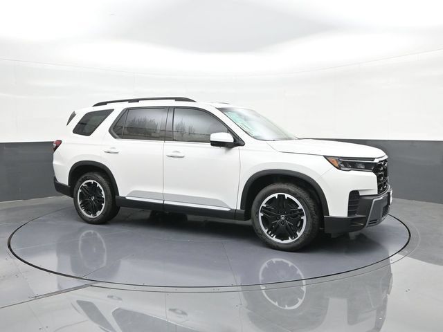 New 2026 Honda Pilot Touring image 17