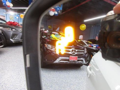 Used 2017 Volkswagen Jetta SE image 37