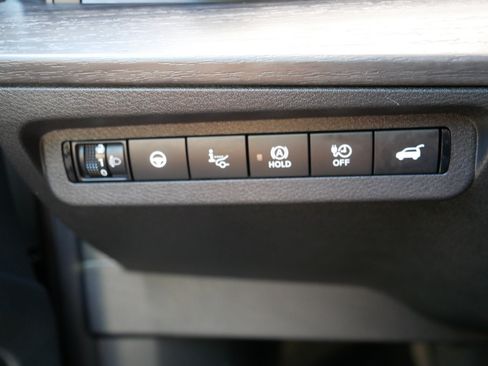 Certified 2023 Nissan Ariya AWD/4WD image 26